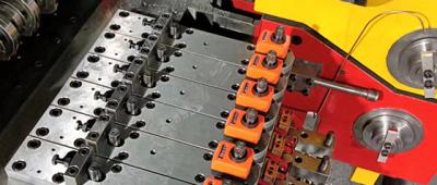 Différence entre les machines à former les boulons et les machines à former les pièces